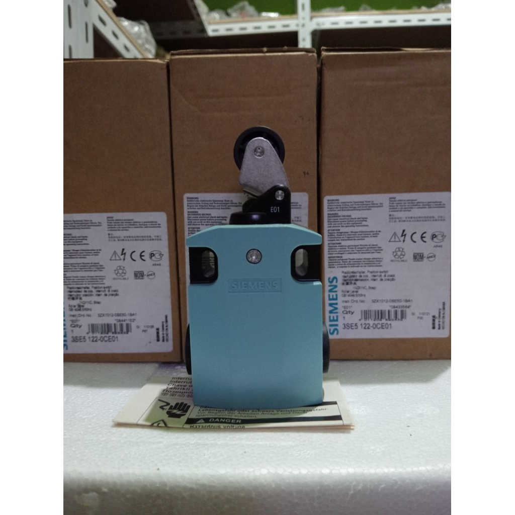 LIMIT SWITCH SIEMENS 3SE5 122-0CE01