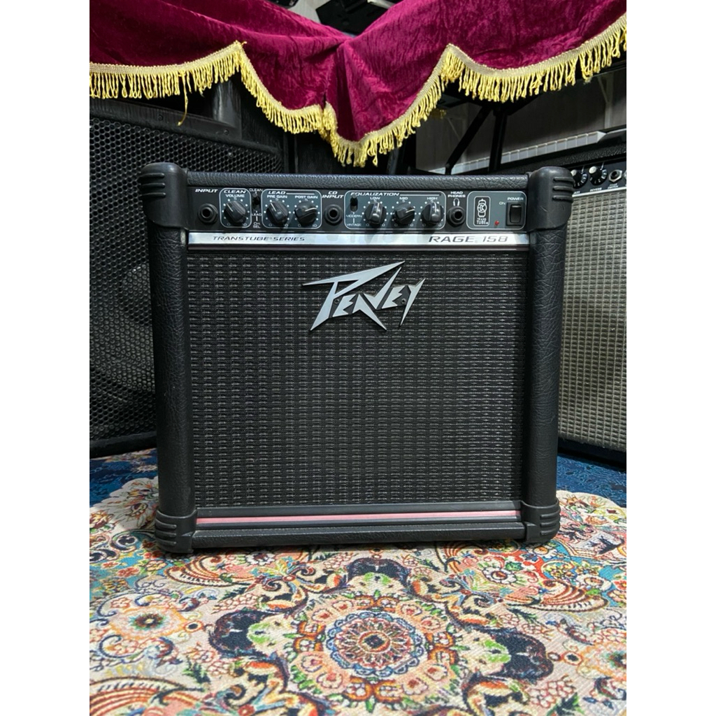 Amplifier Gitar Peavey Rage 158