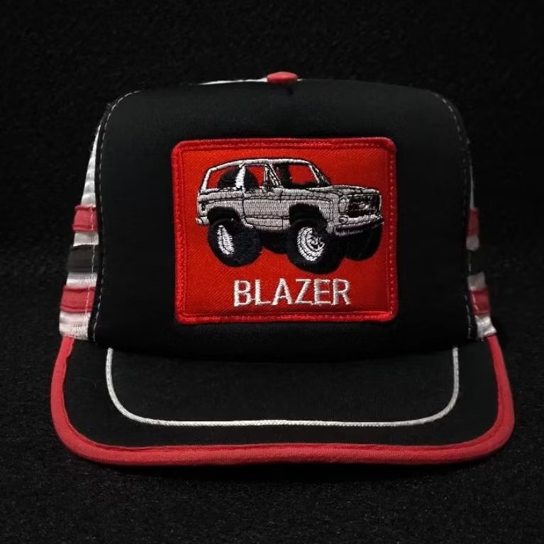 Vintage 90's CHEVROLET BLAZER Trucker Hat