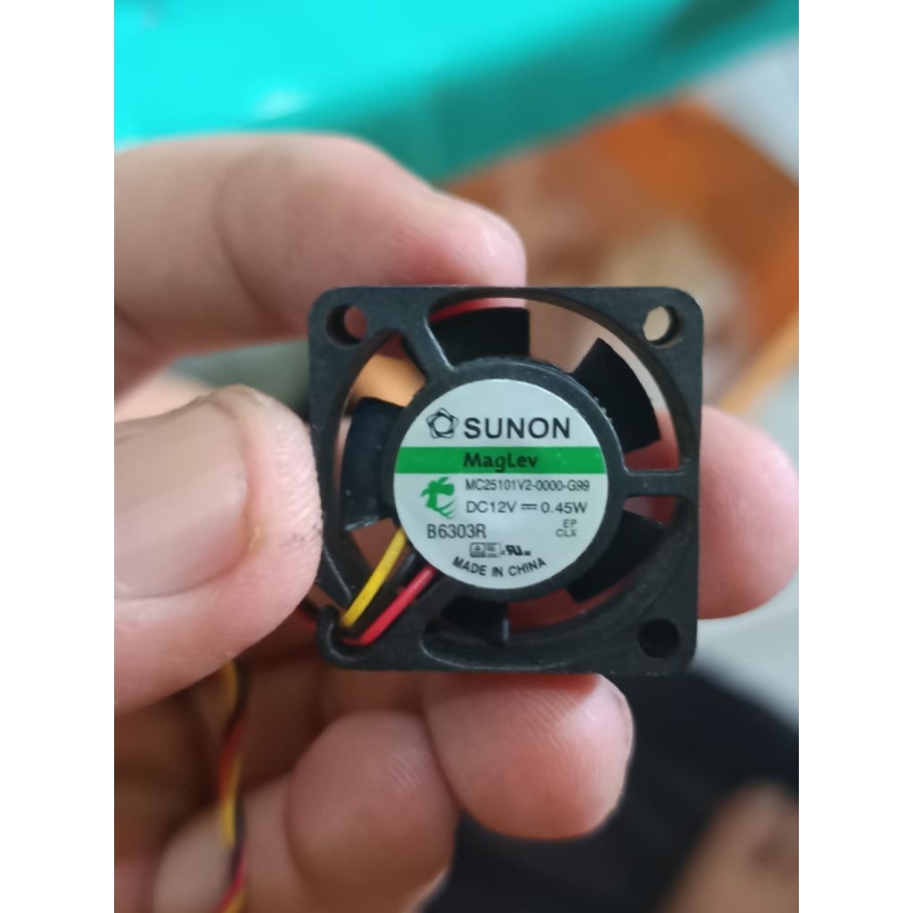 Kipas Cooling Fan sunon ukuran 2.5cm 12v 0.45w