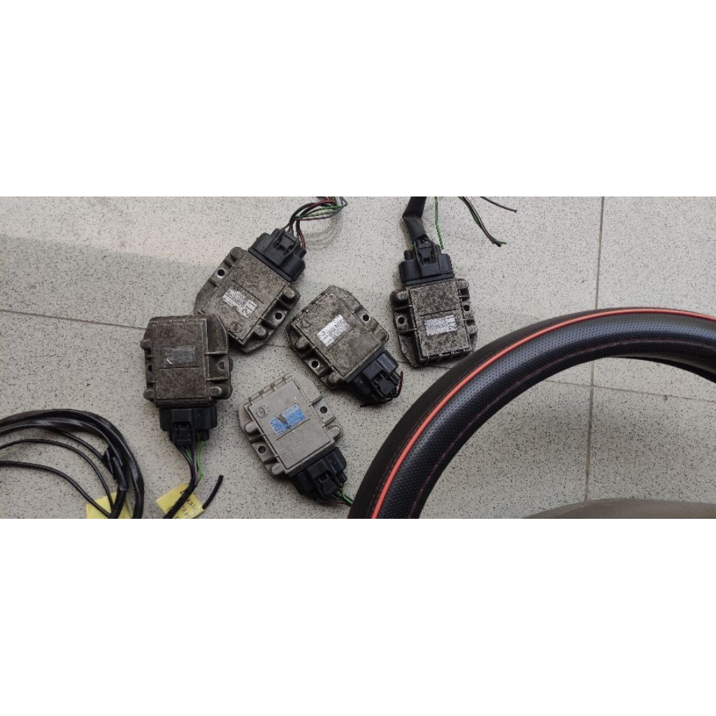 igniter/cdi kijang efi 1,8 copotan ori beserta soket jaminan normal cocok untuk modif mobil carbu dl