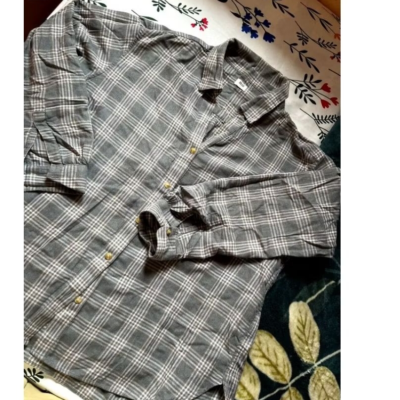 kemeja uniqlo flanel original store
