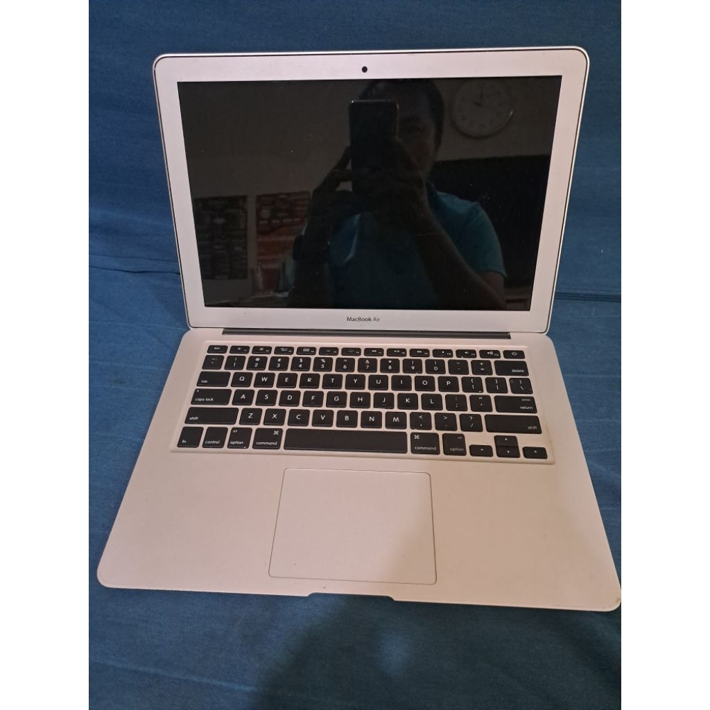 Macbook Air A1466 2014 Second Termurah Sejutaan