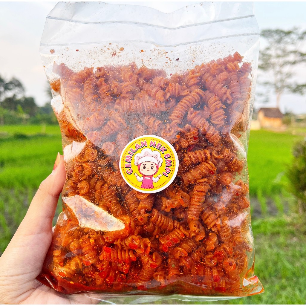 

AMJ - Makaroni Uril Cikruh Nek Empi Pedas Original Daun Jeruk Gurih