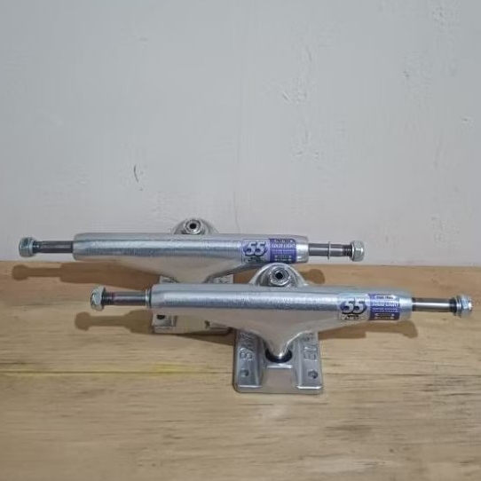 Etaks Truck Skateboard Solid Light