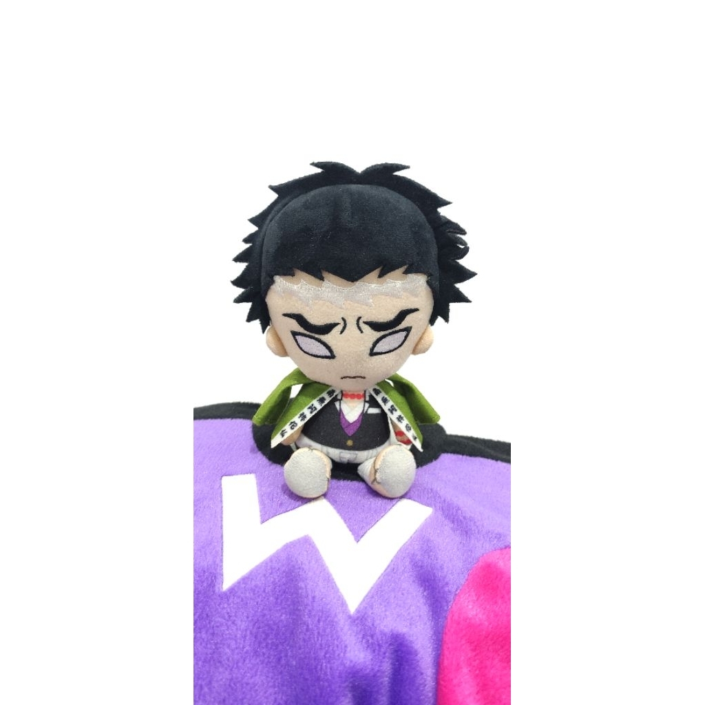 Boneka demon slayer Gyomei berkaki