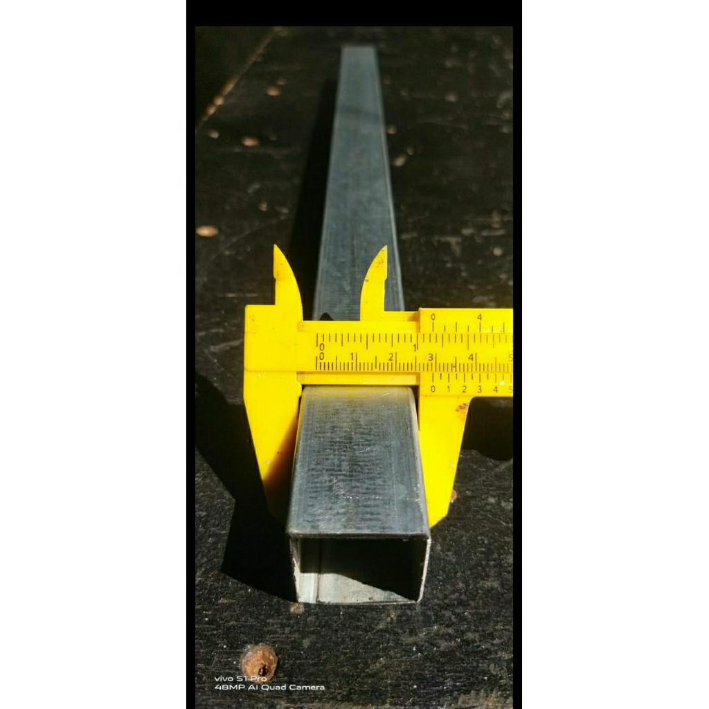 Besi holo galvanis ukuran 3 X 3 tebal 0.9 mm