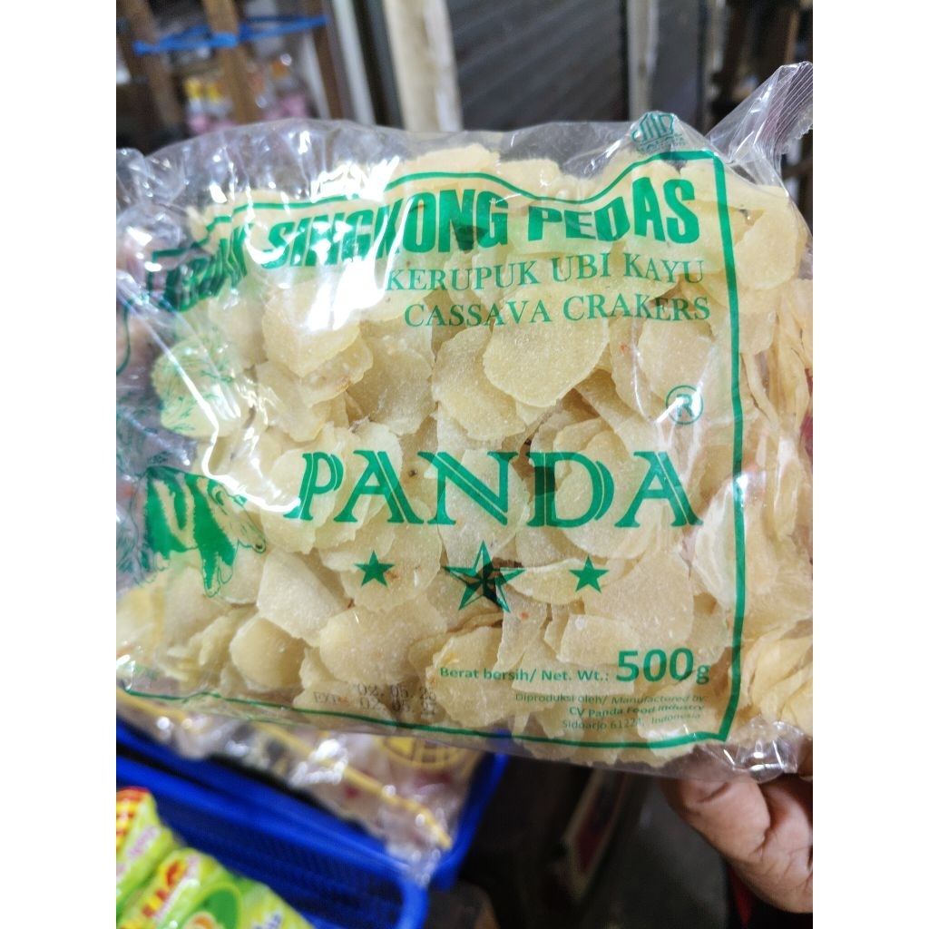 

Kerupuk Singkong pedas cap PANDA