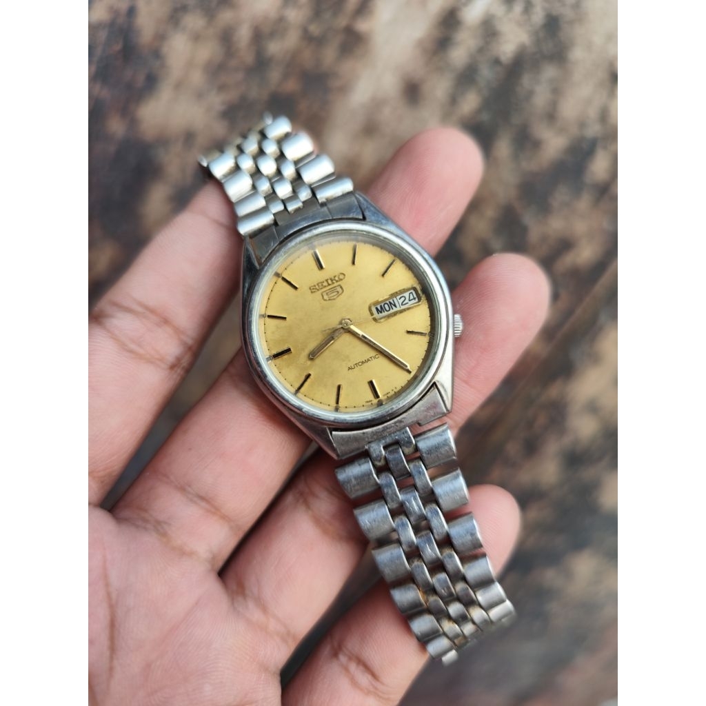 Preloved Seiko 7009 vintage