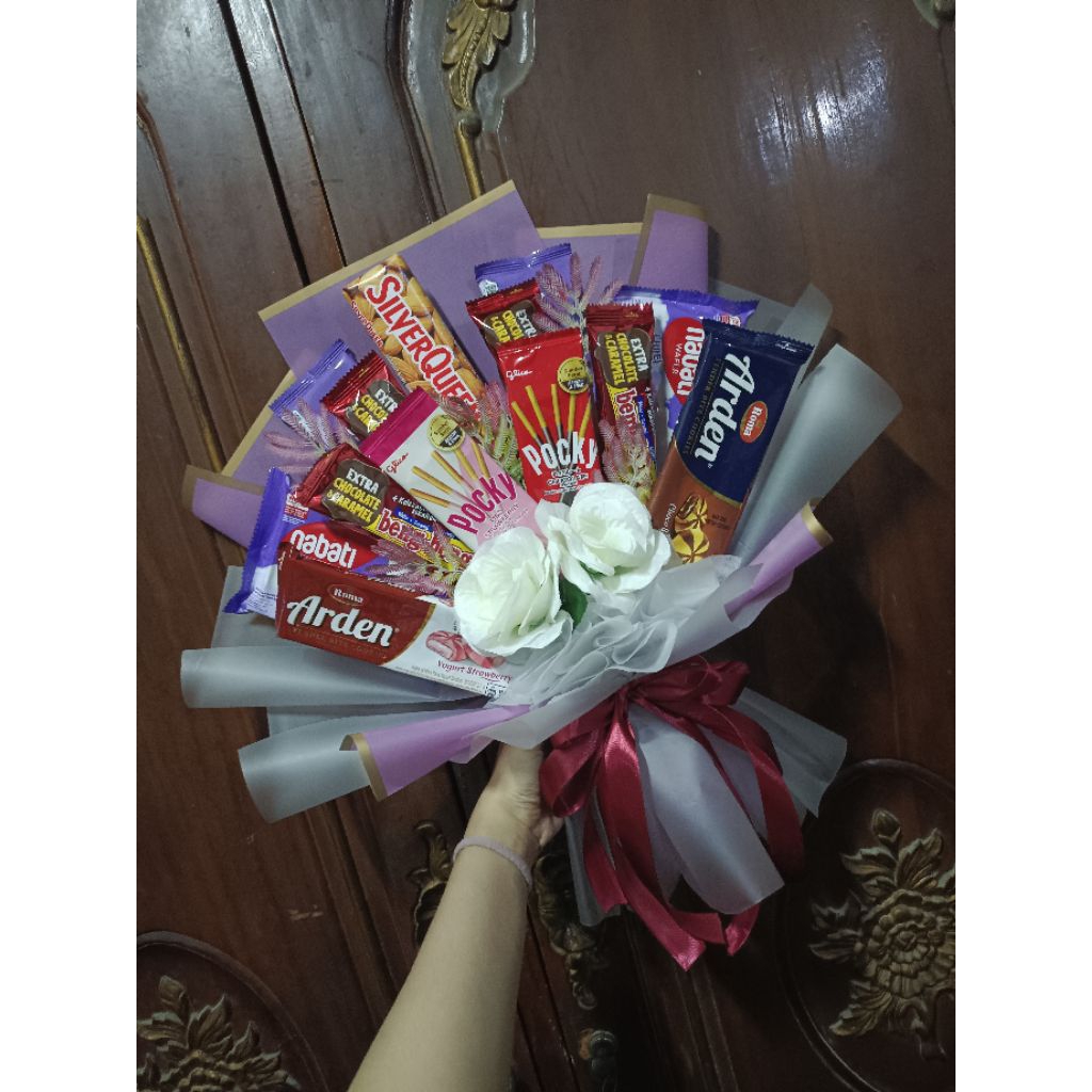 

Buket Snack Kekinian – Kado Ulang Tahun / Wisuda / Anniversary