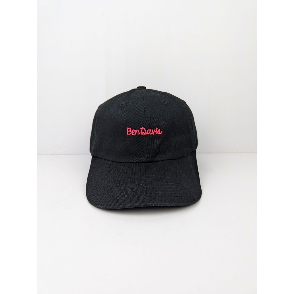 Topi Ben Davis Typography Logo Pink Black Workwear and Apparel 6 Panel Cap Simpel Skena