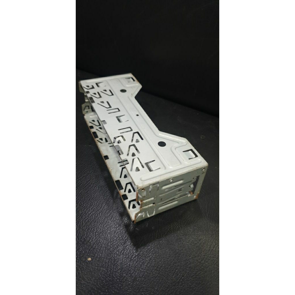 Bracket Breket Selongsong Head Unit Pioneer Bekas bisa untuk merk lain