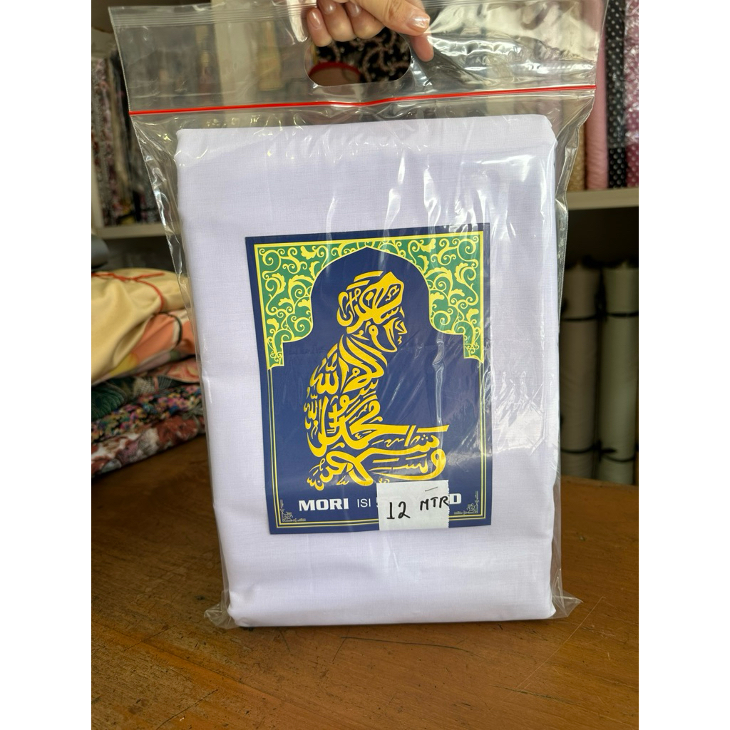 Kain kafan halus mori