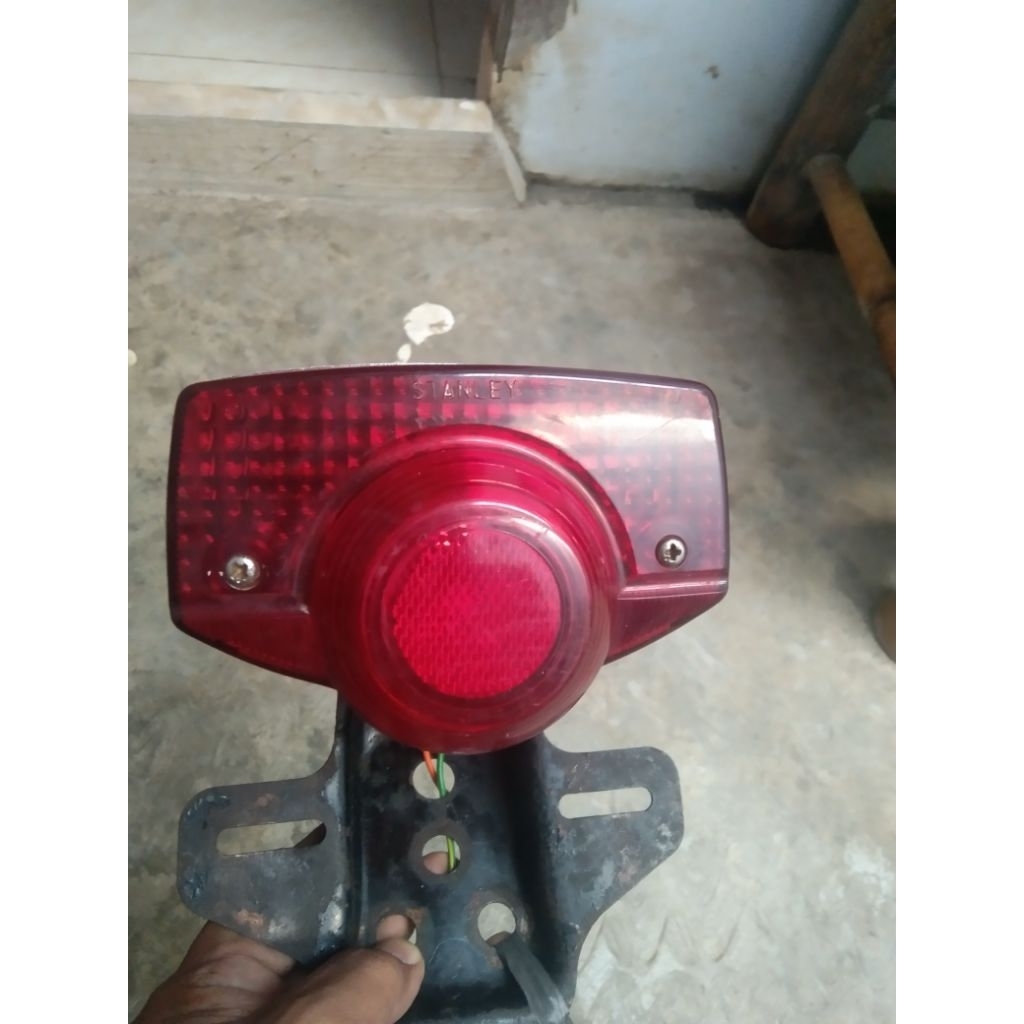 Pangkon stopan + stopan gl100 79 /cb100 K5 ori bekas, kondisi bekas & layak pakai