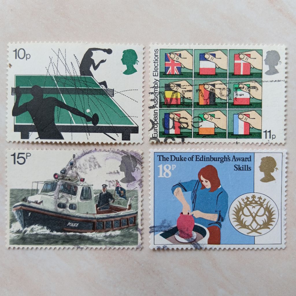 

Perangko Prangko Jadul Inggris UK Seri Campur 4 Pcs 1977-1981 - YN2714