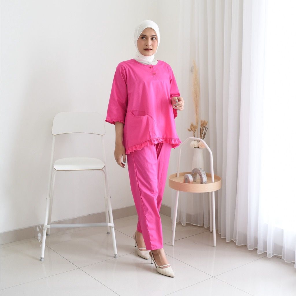 Setelan Sunly Tgn 3/4 CP Polos uk 2L n 3L