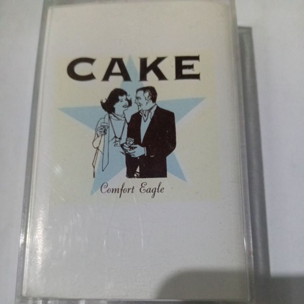 kaset pita Cake album Comfort Eagle. genre alternative musik