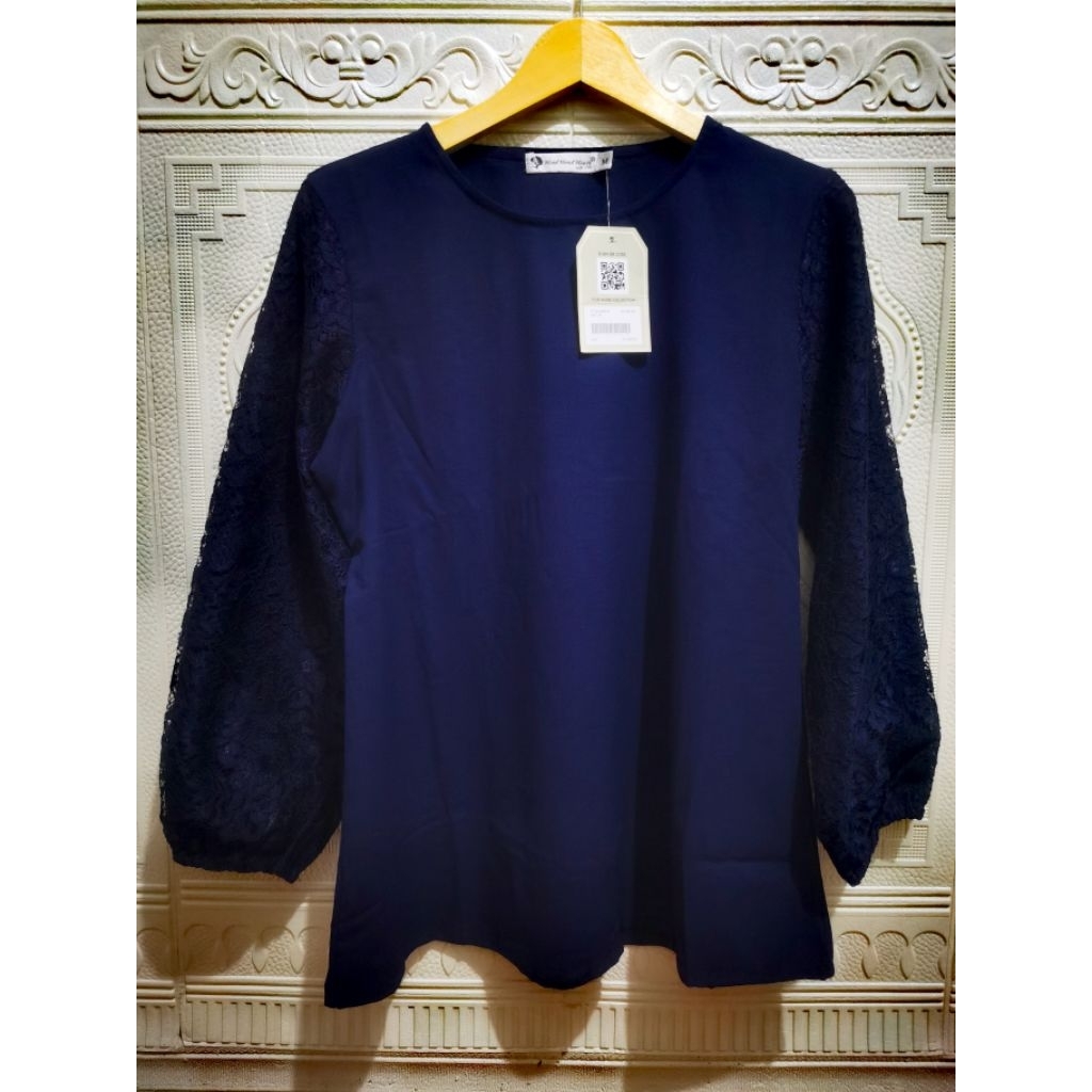 blouse atasan navy 3H head hand & heart preloved