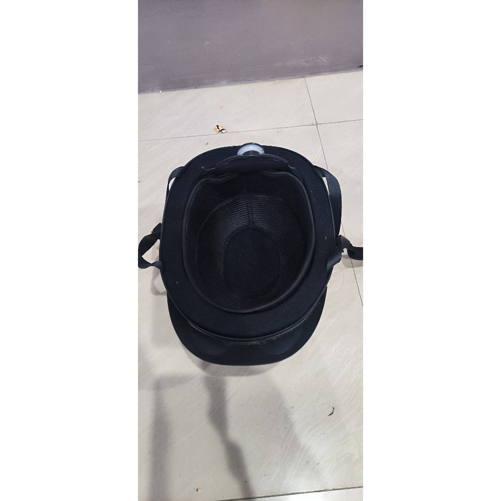 Helm Berkuda Merk Foganza Decathlon Ukuran M Second Jarang Dipakai