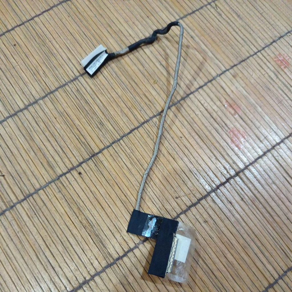 Fleksibel LCD Laptop Toshiba NB305