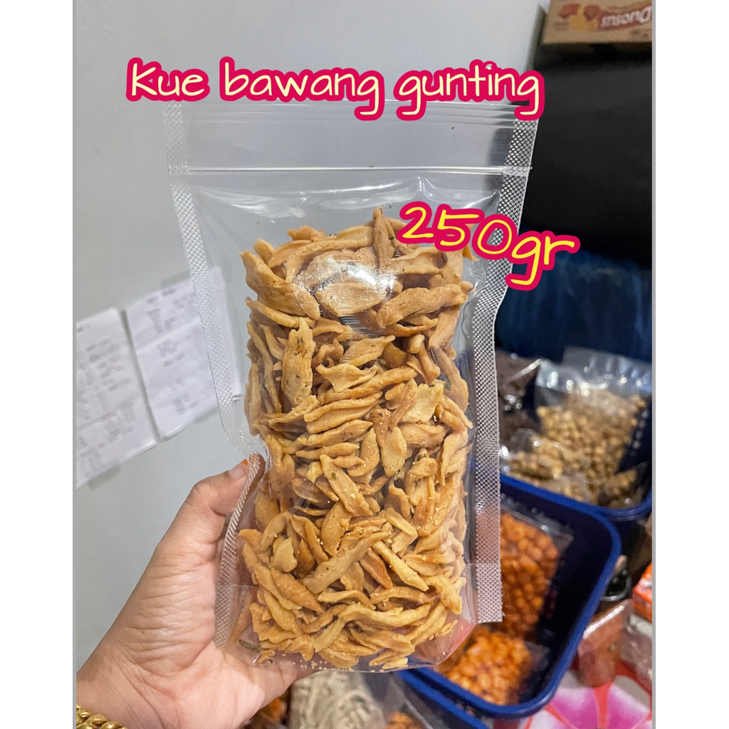 

NEW TERMURAH 250GR KUE BAWANG GUNTING ASLI PADANG