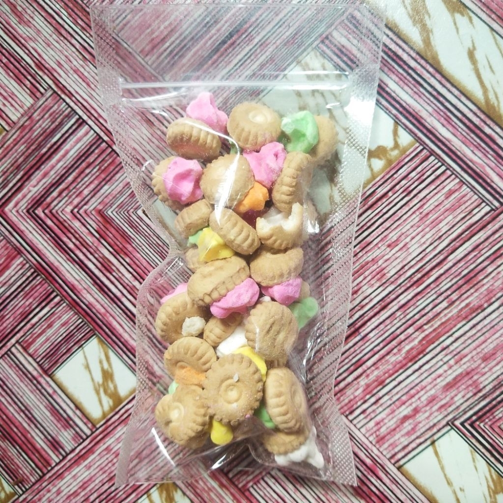 

Biskuit Warna-warni Jadul Renyah