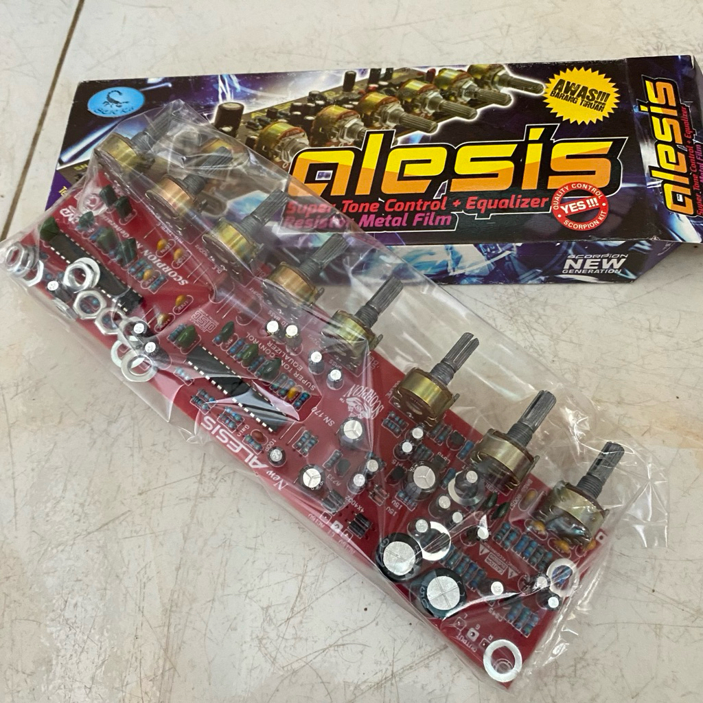 Alesis Super Tone Control Plus Equalizer Stereo Scorpion SN073