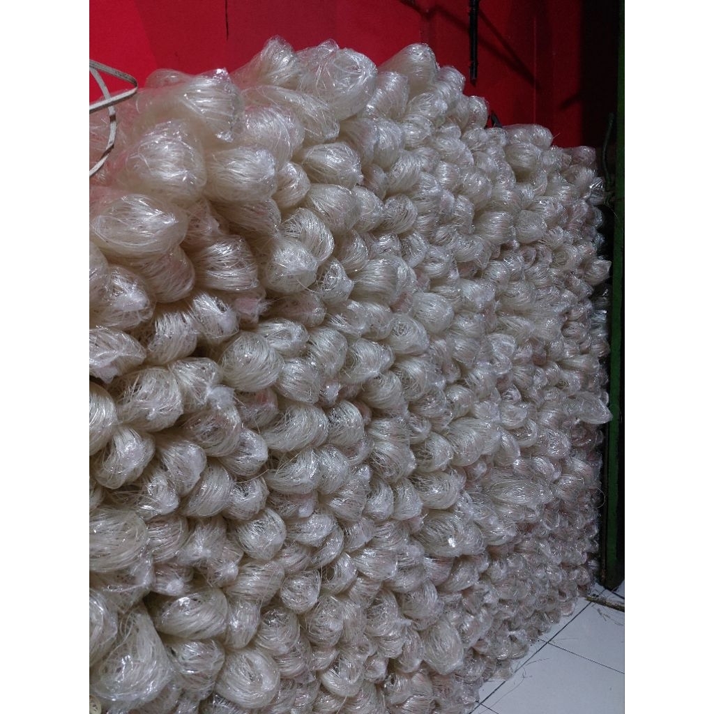 

Mie Soun Khas Jawa Putih Besar dan Kenyal 1 Ball 10 Pcs