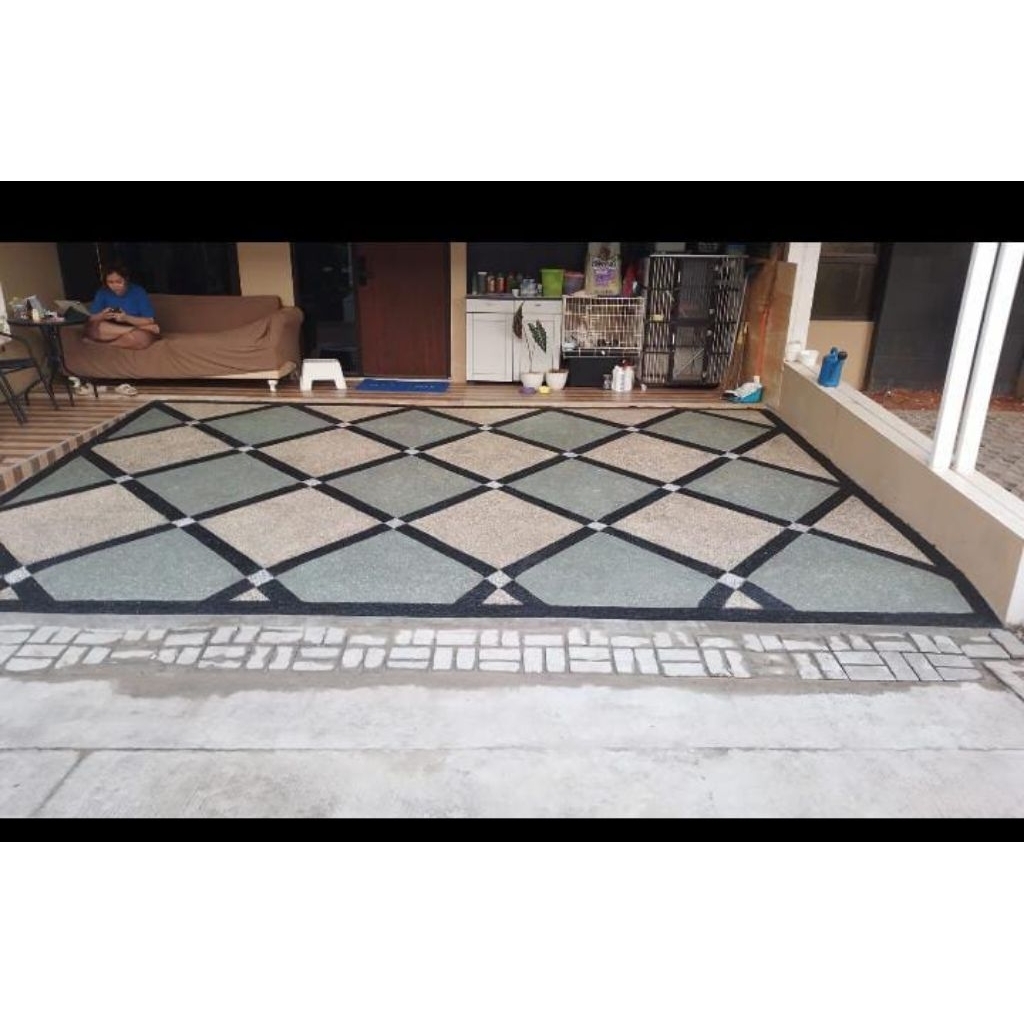 batu sikat lantai carport