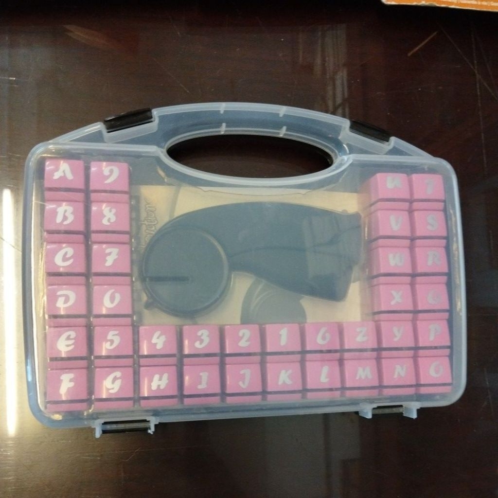 

cassete punch set letters and numbers
