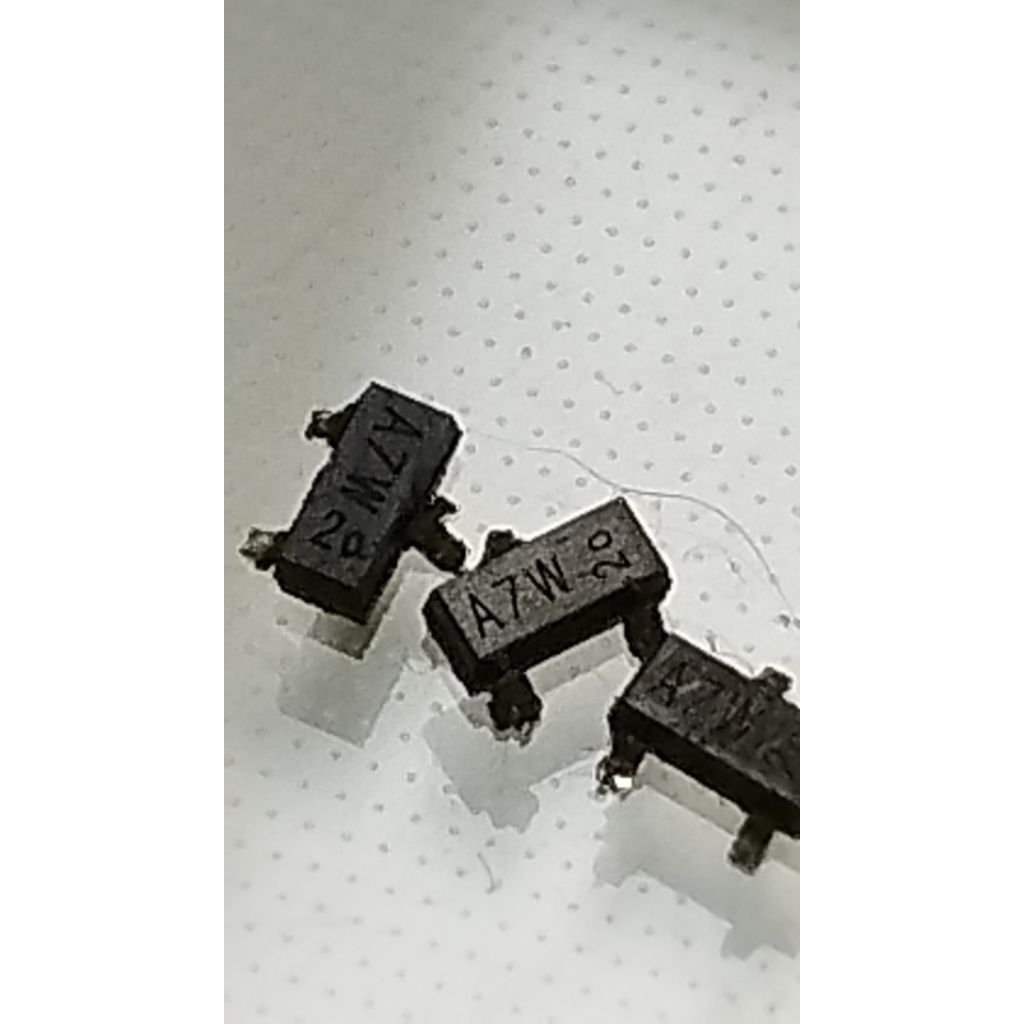 Transistor SMD A7W 2o