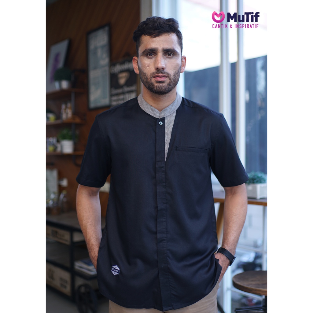 MUTIF  Koko Dewasa Zubair