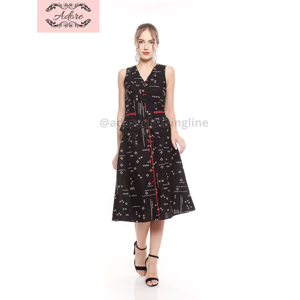 Adore Setelan Atasan Kutung dan Rok Batik Geometris Hitam