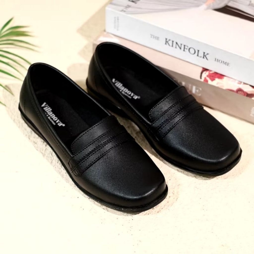 SEPATU SEKOLAH KERJA PANTOFEL WANITA HAK