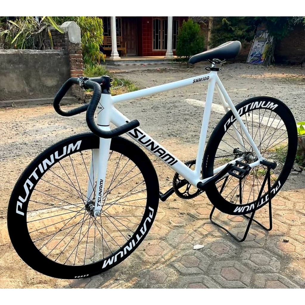 Fixie Tsunami snm 100 Warna Putih rims 60mm Murah Meriah Siap Pakai
