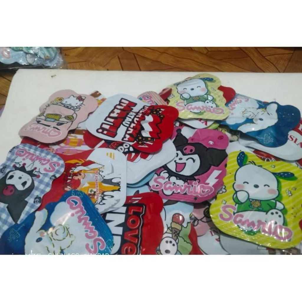 100 Pcs Mainan Anak Bomback