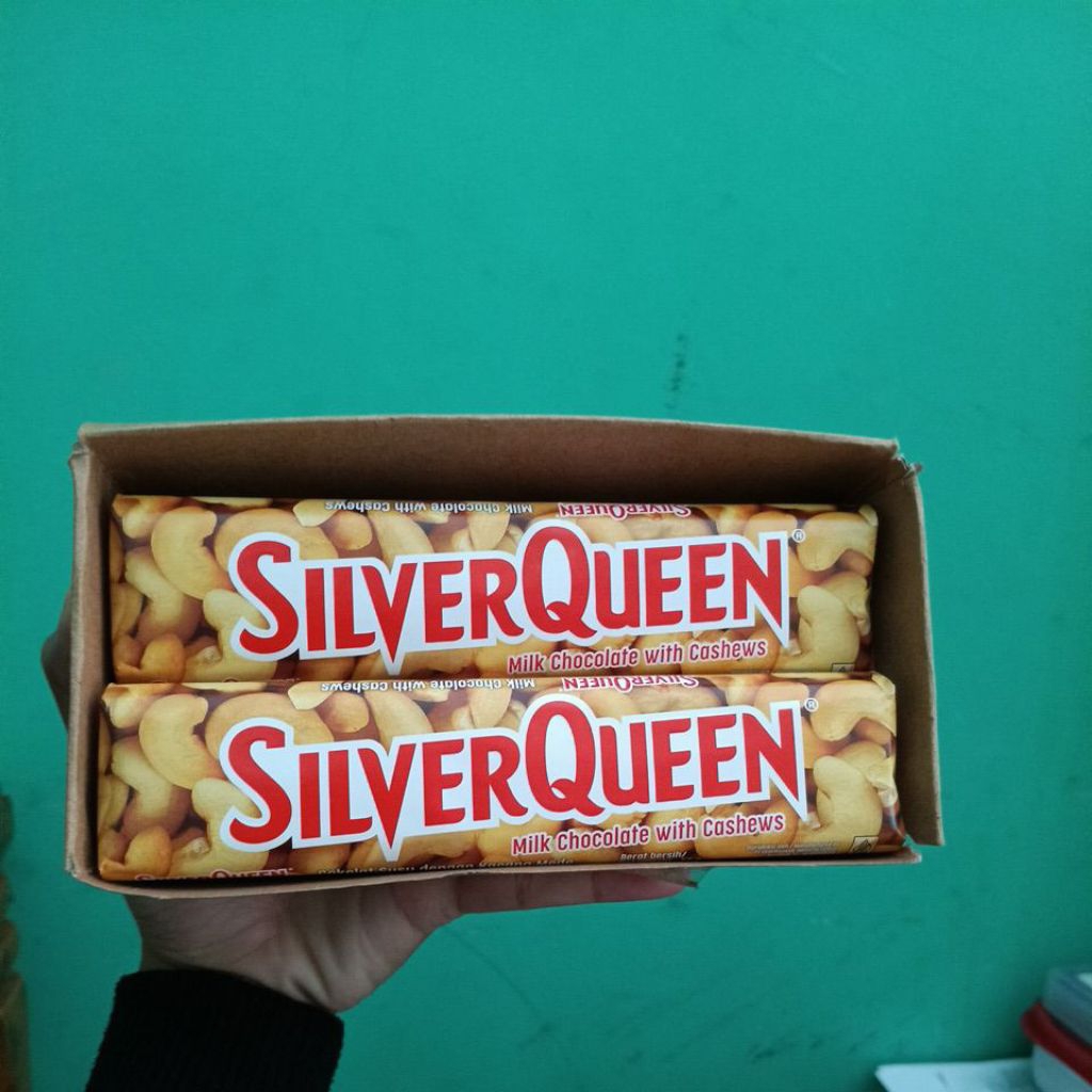 

COKLAT SILVERQUEEN MEDE | MEDE 55 GR BESAR