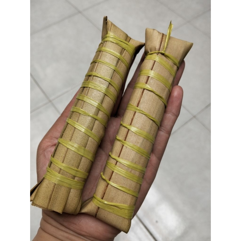 

Lepet Ketan Kacang Merah Homemade