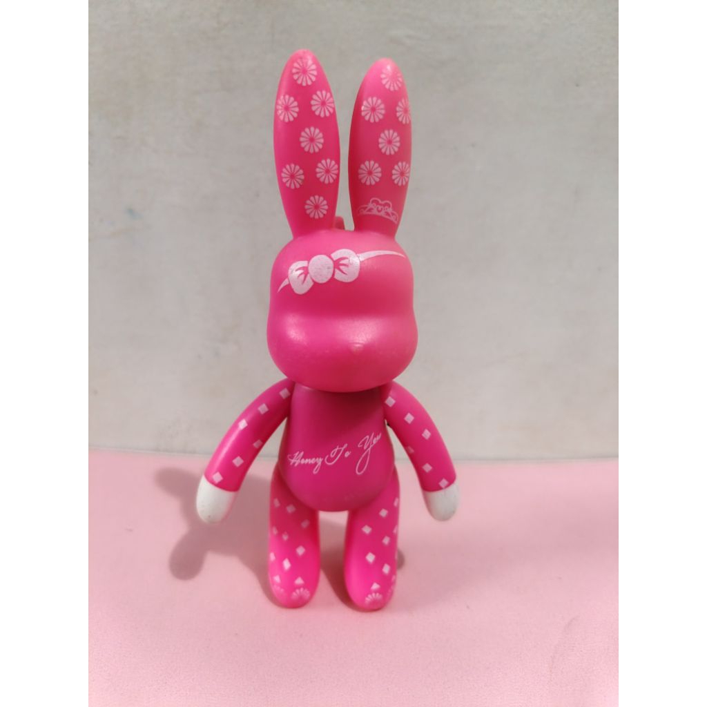 maskot figure blackpink isabelle