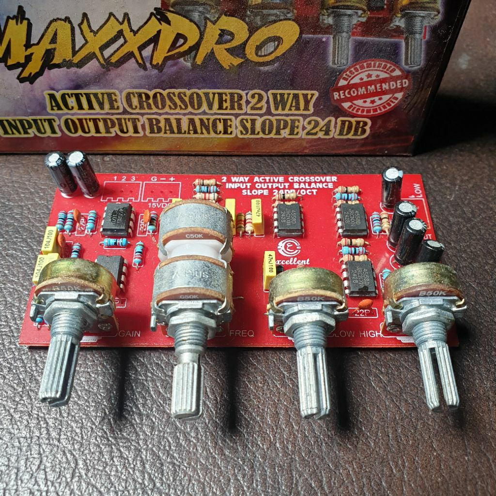 KIT CROSSOVER ACTIVE 2 WAY INPUT OUTPUT BALNCE SLOP 24 DB