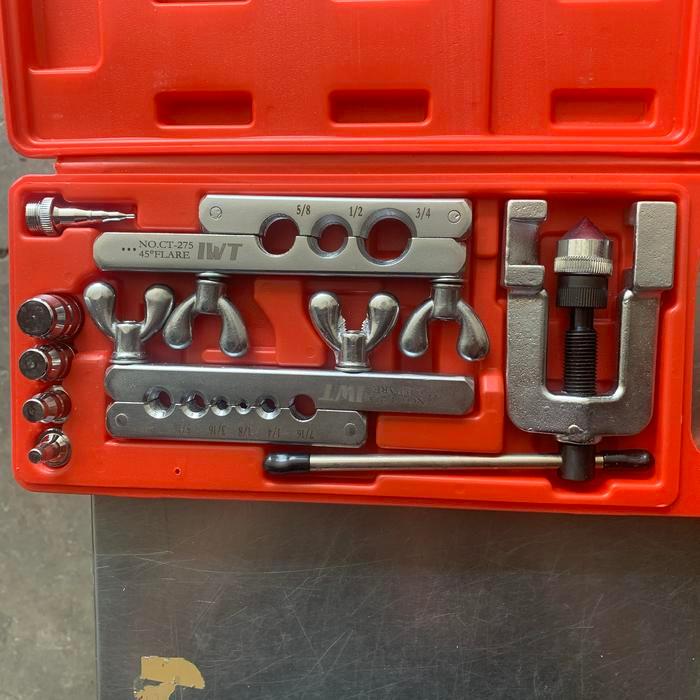 Flaring & swaging tool kit - iwt FT-CT-01