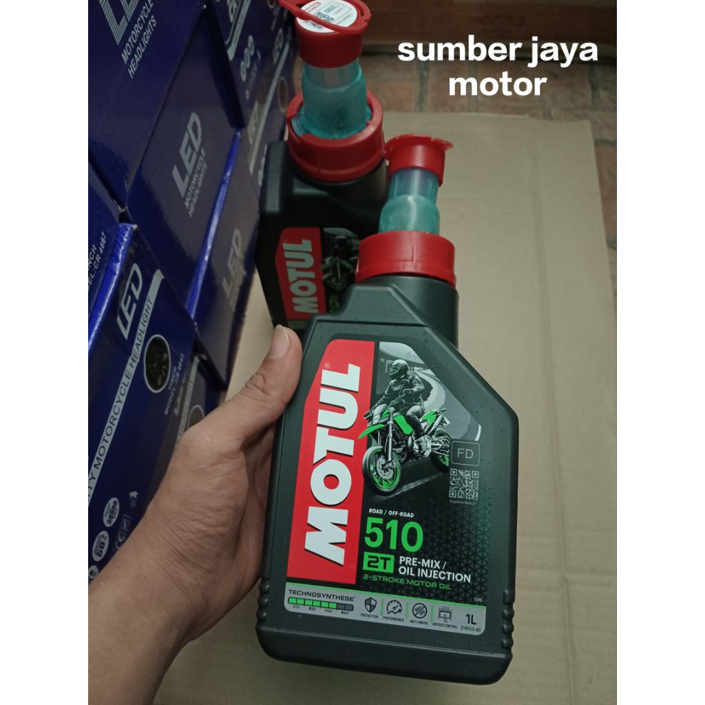 Botol minum bekas oli motul sudah bersih