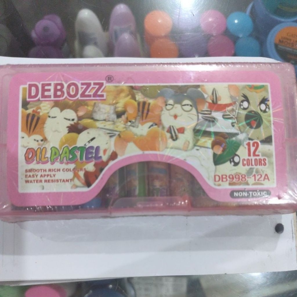 

Debozz oil pastel isi 12 warna