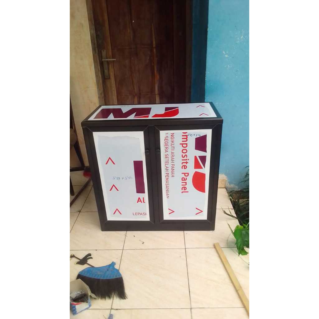 lemari aluminium dan acp anti korosi atau lapuk, etalase aluminium, lemari fungsional, rak baju, Sol