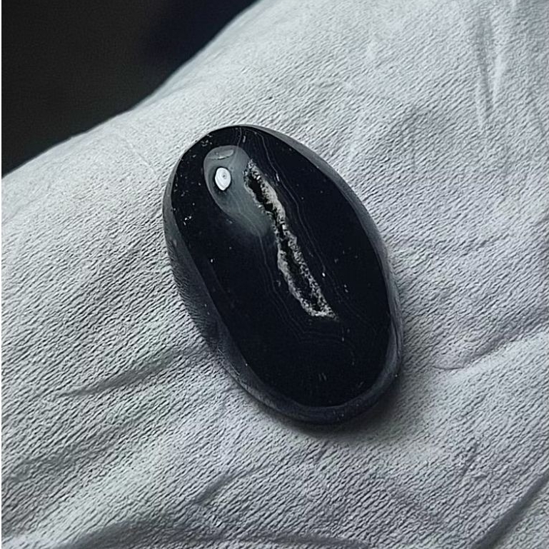 Batu combong yaman asli