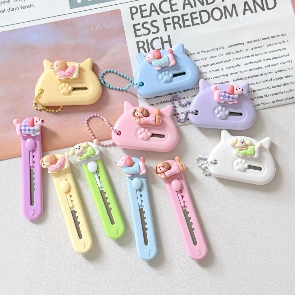 

Cutter Mini Karakter Cutter Mini Travelling Pisau mini Silet Lucu Pemotong mini portable Stationery