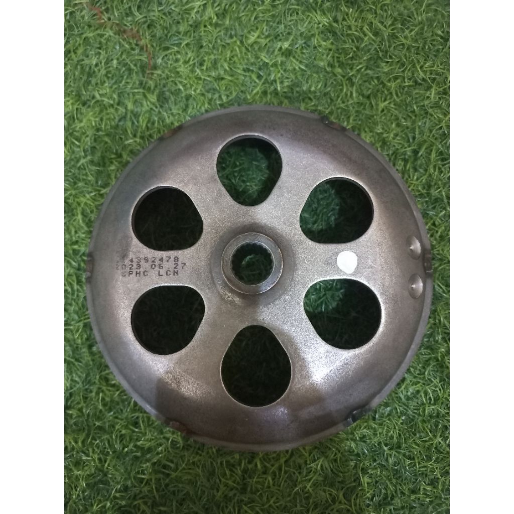 Rumah Mangkok Kopling Piaggio Vespa LX125 LX150 Vespa S 2V Original Drum Clutch Vespa