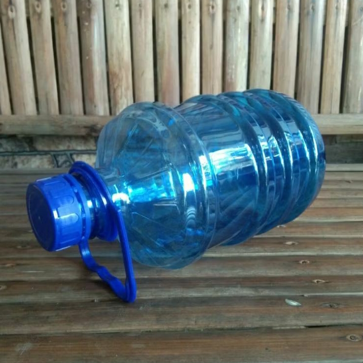 Botol model Galon Mini 2 liter Plastik Pet
