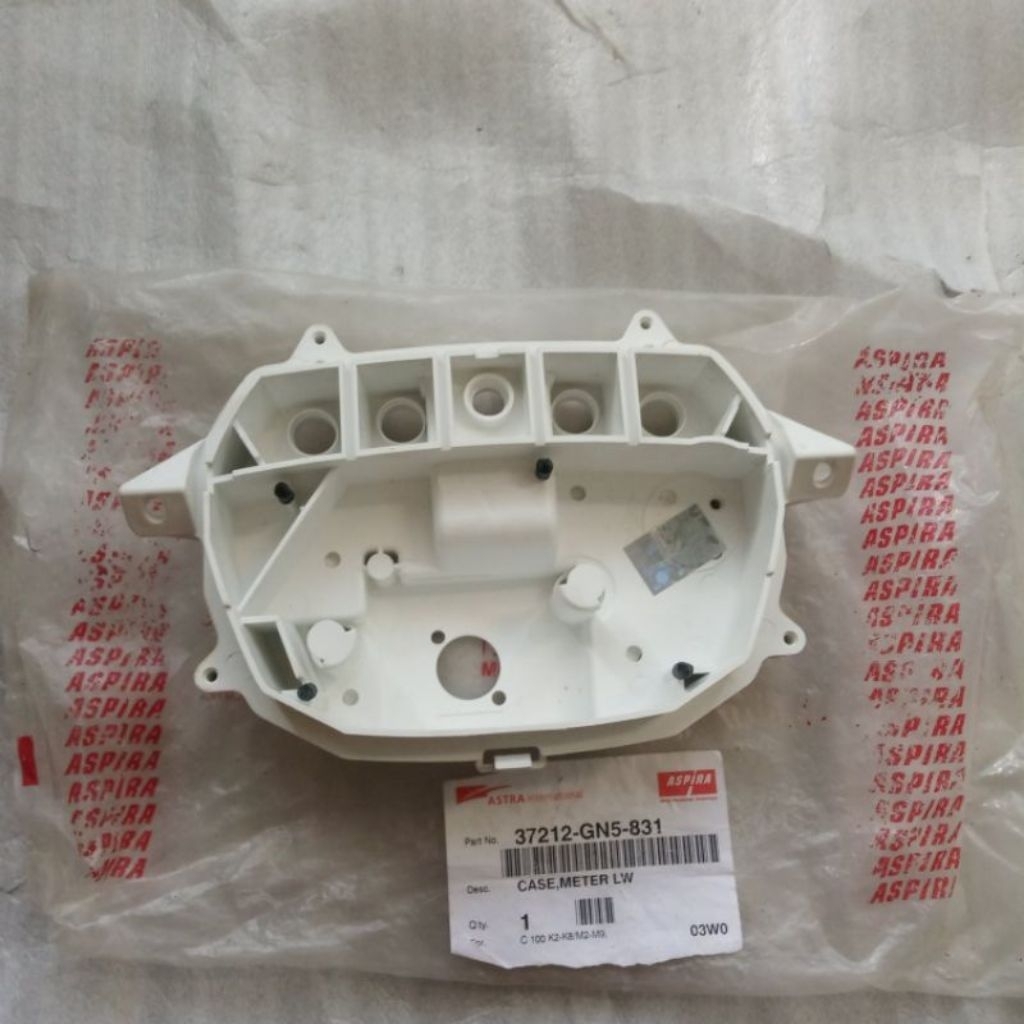 37212-GN5-831 Cover Kilometer Bawah Honda Grand