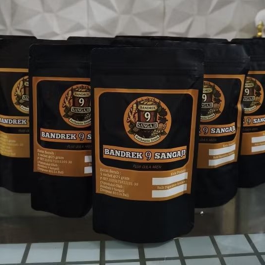 

bandrek 9 sangaji plus gula aren